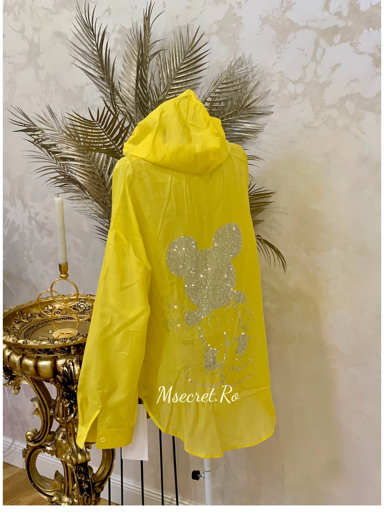 Camasa galbena cu gluga si pietre