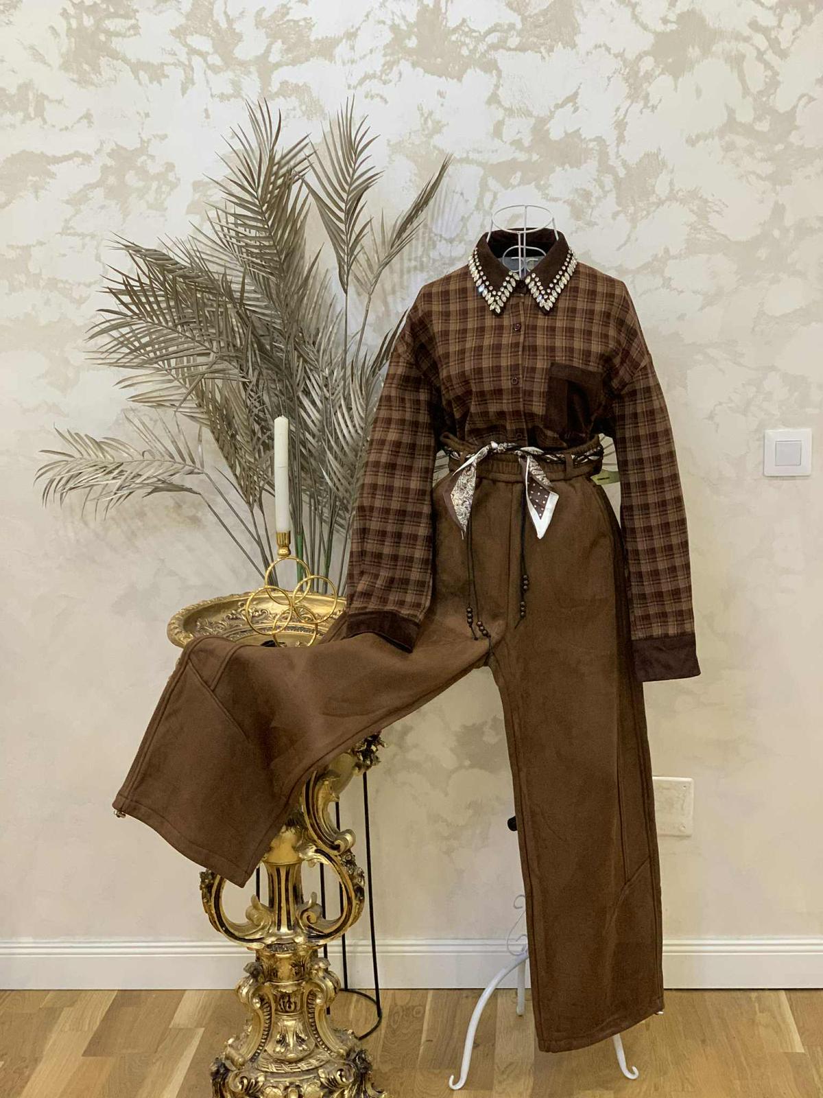 Pantaloni lungi maro cu esarfa