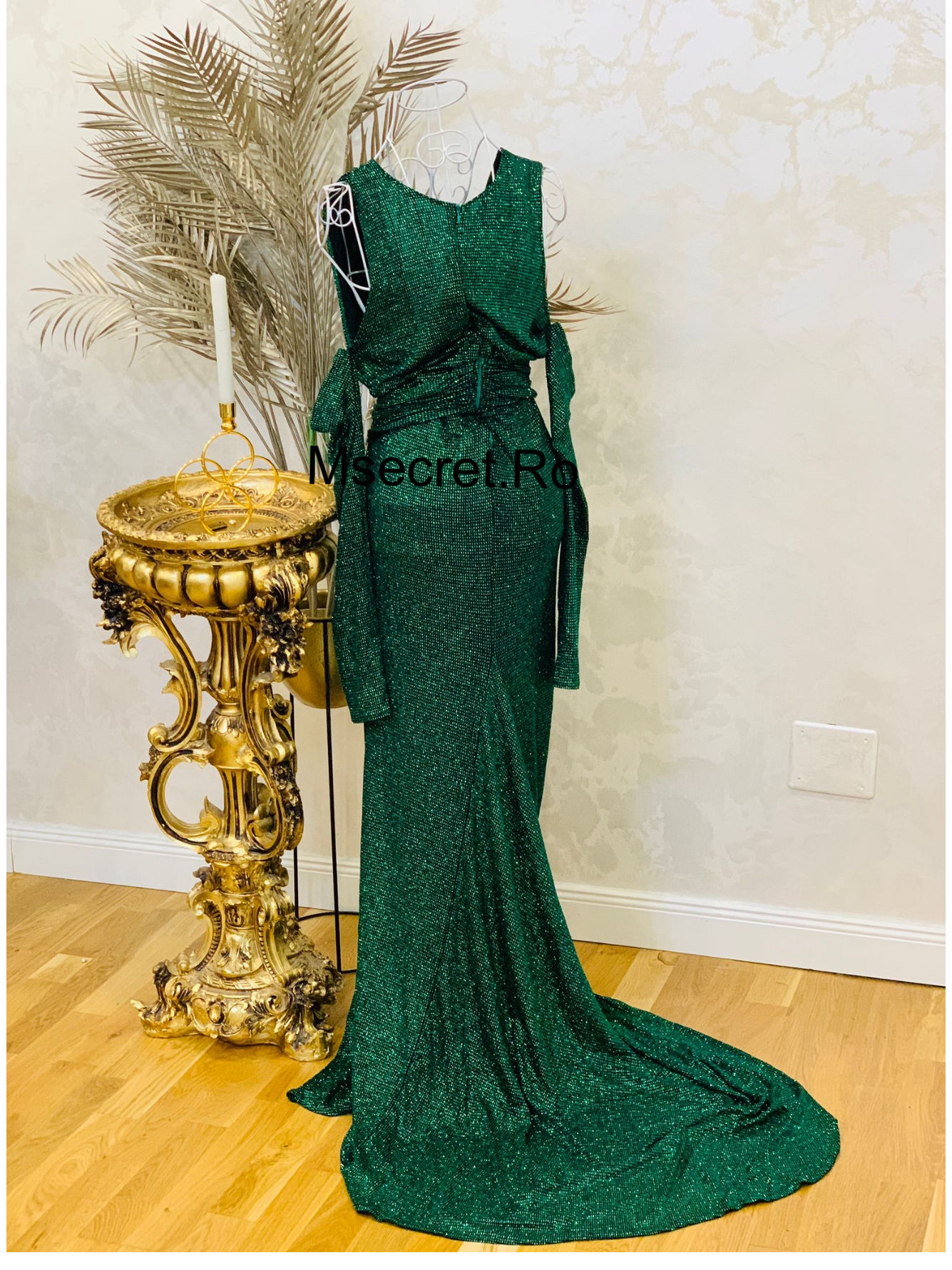 Rochie verde lunga cu trena