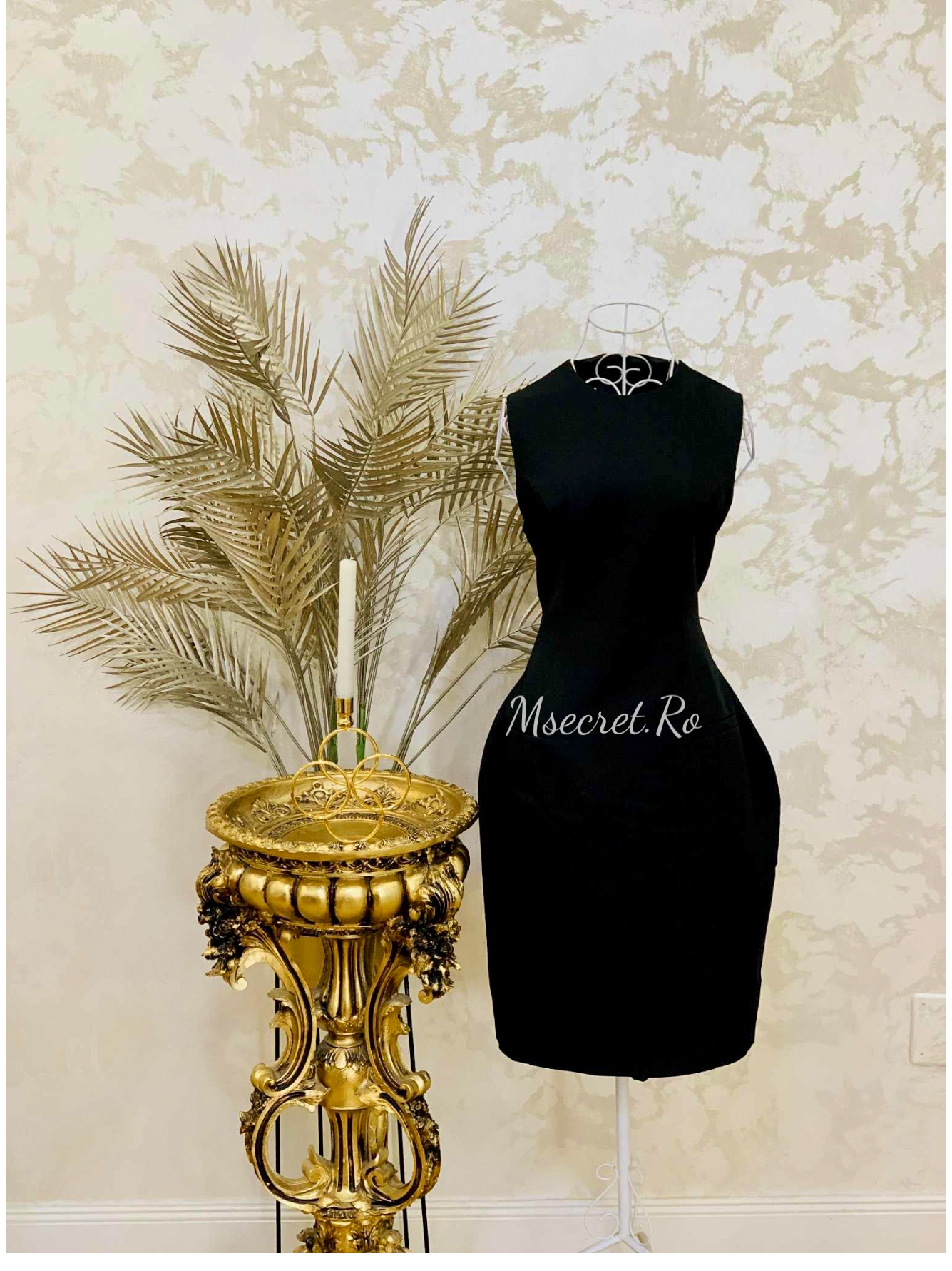 Rochie neagra creion cu guler alb și capelet detașabil cu funde