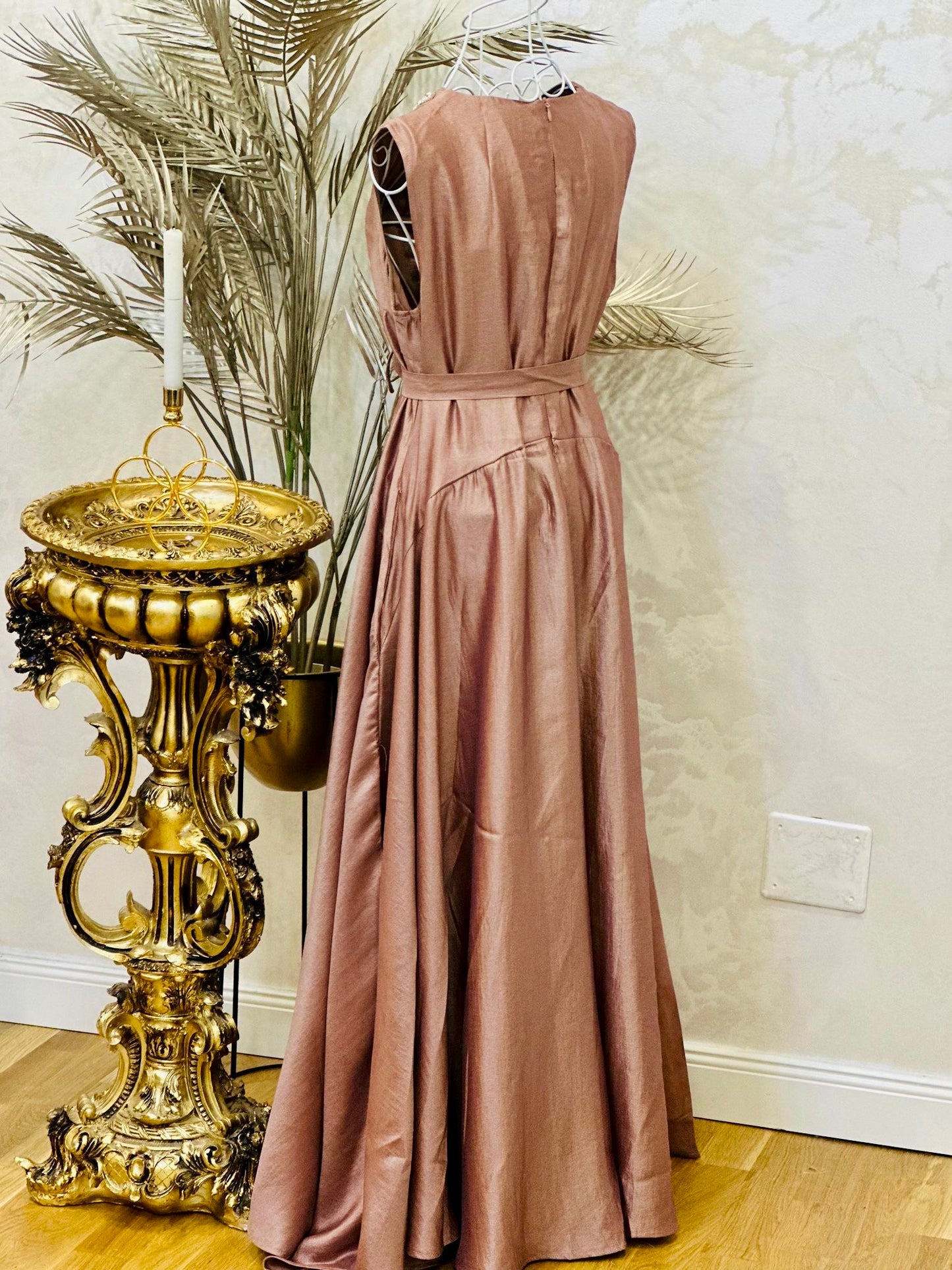 Rochie lunga cu pietre