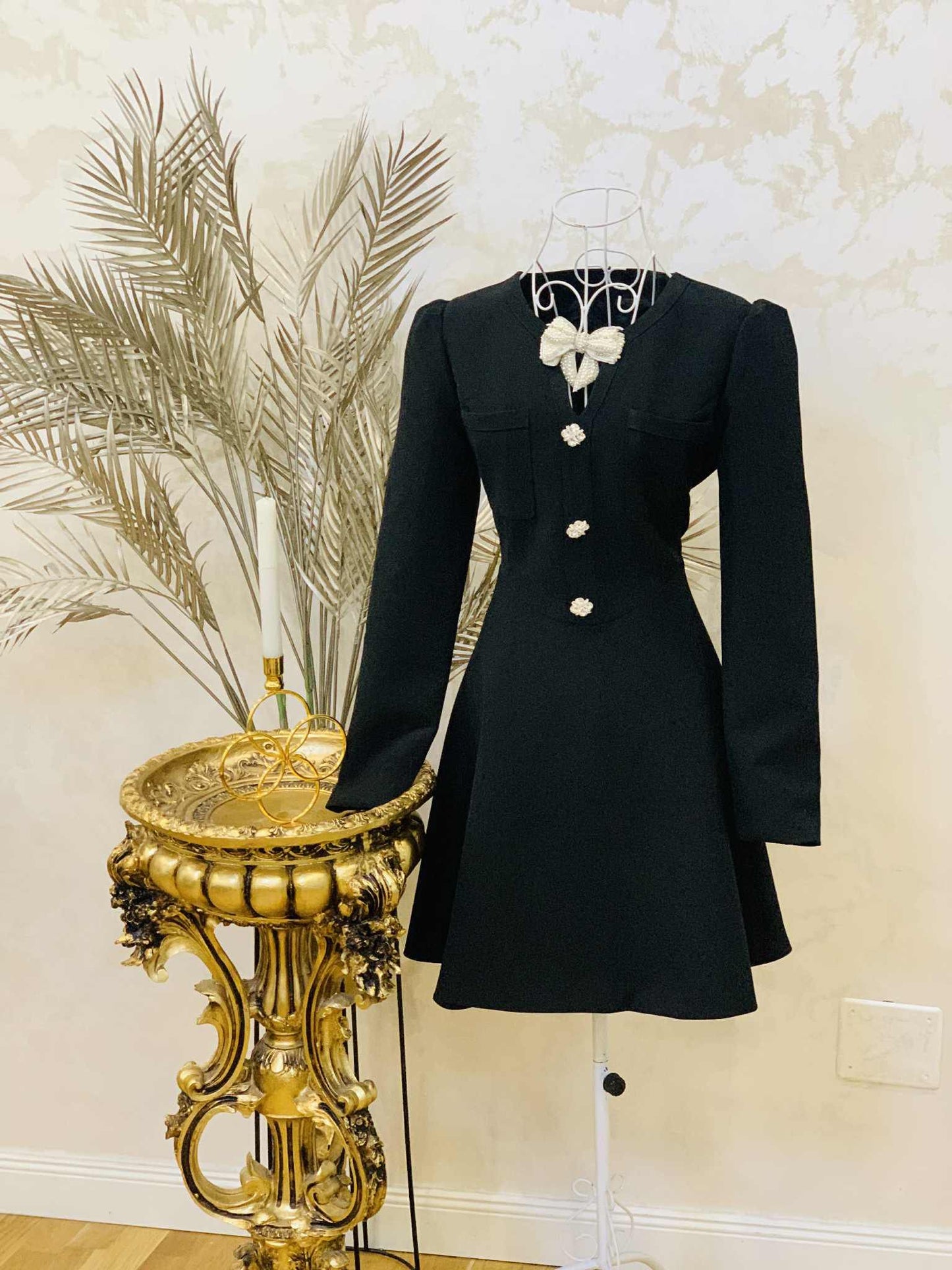 Rochie scurta neagra cu pietre Mona