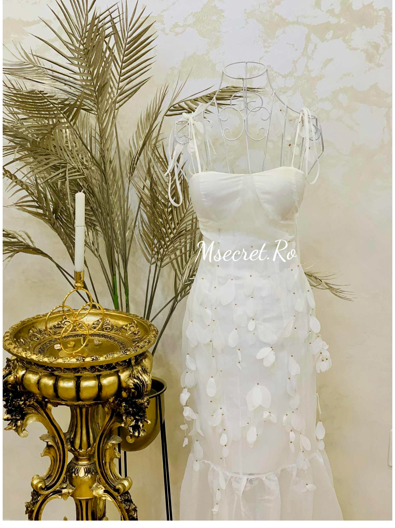 Rochie alba sirenă din in și mătase cu aplicații florale 3D