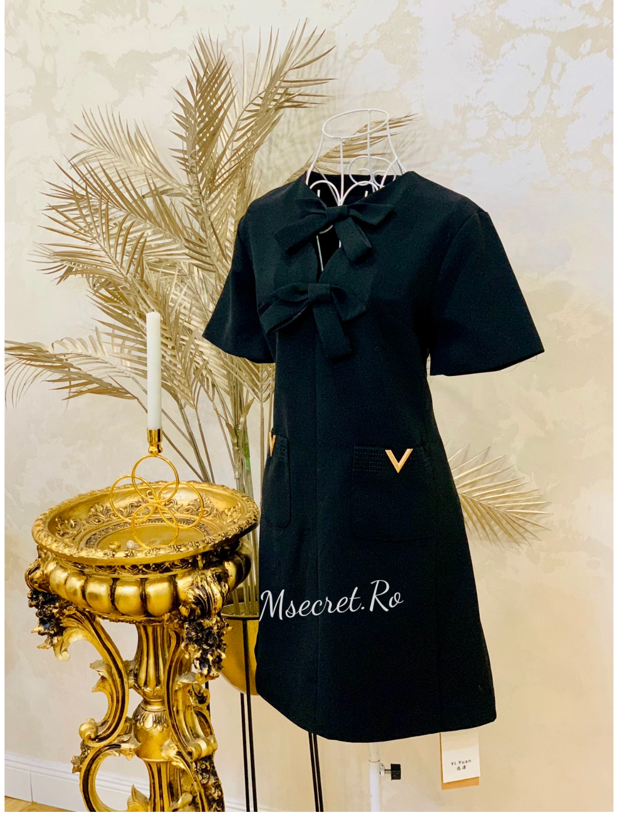 Rochie neagra scurta cu fundite
