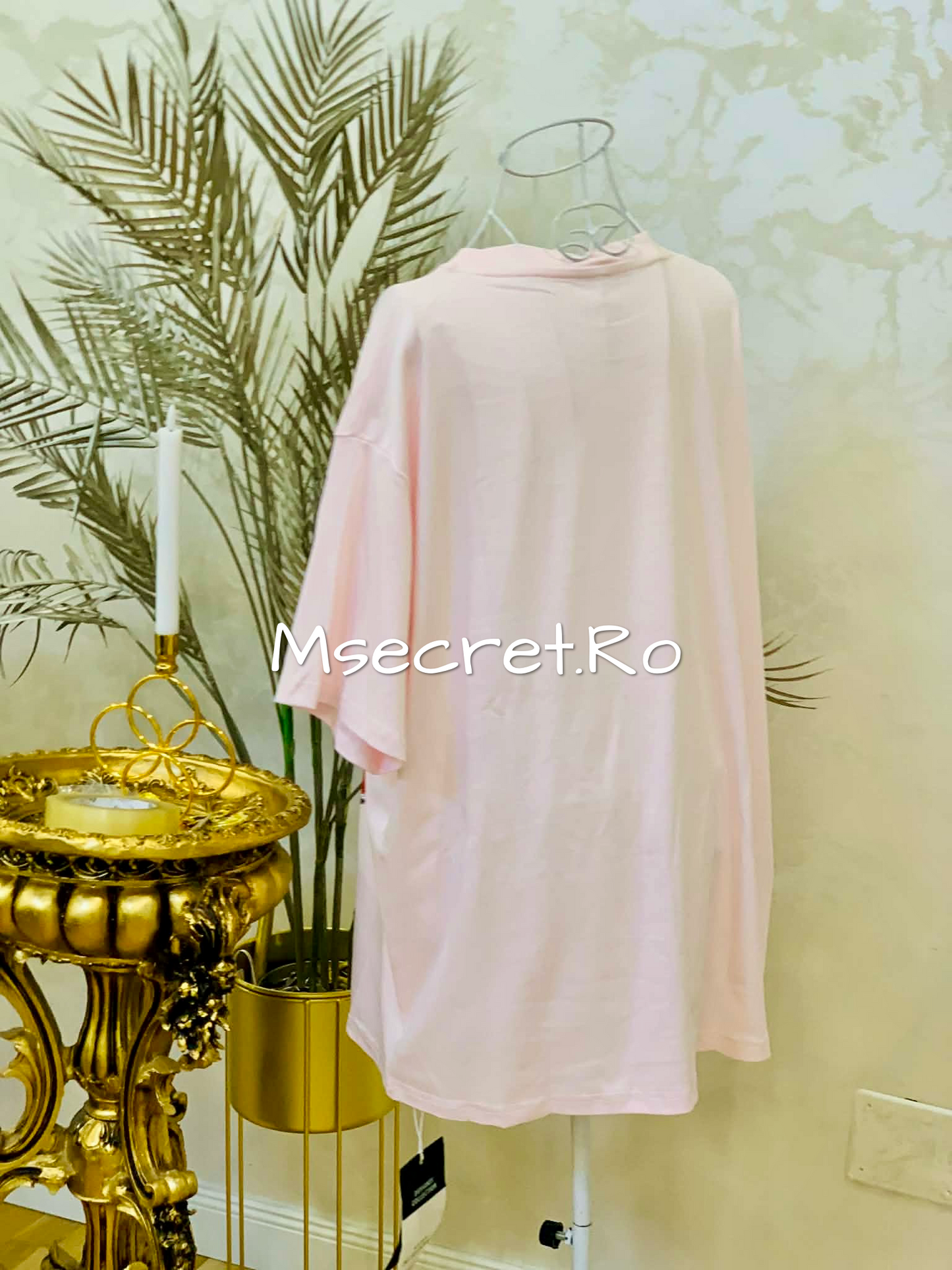Tricou roz din bumbac cu pietre