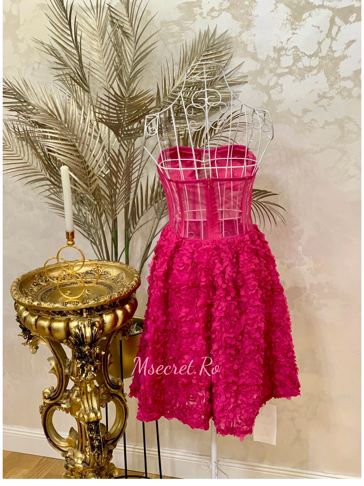 Rochie midi roz cu flori