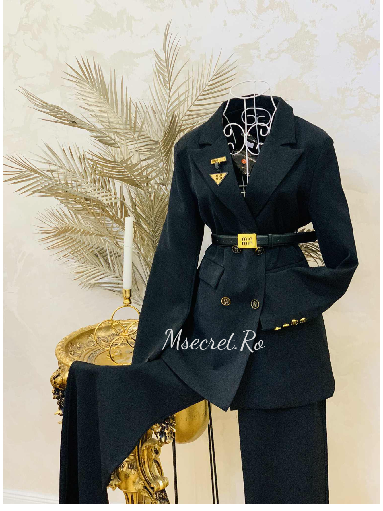 Costum negru office cu sacou și pantaloni drepti