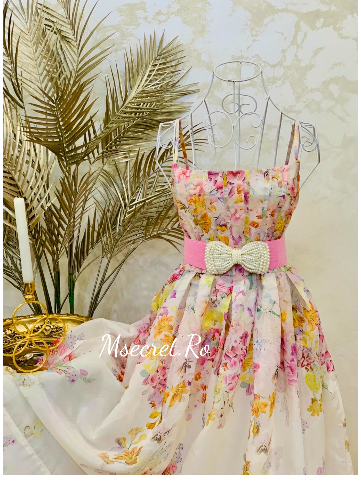 Rochie superba din in si matase cu flori