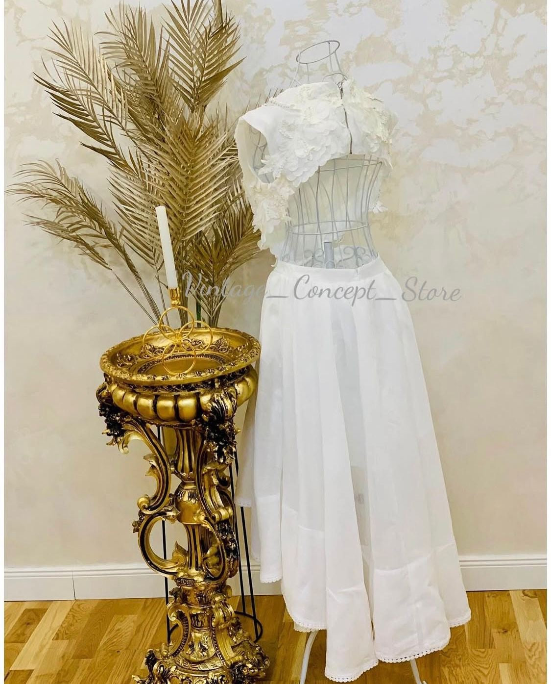 Rochie alba din in cu aplicatii 3D Donna