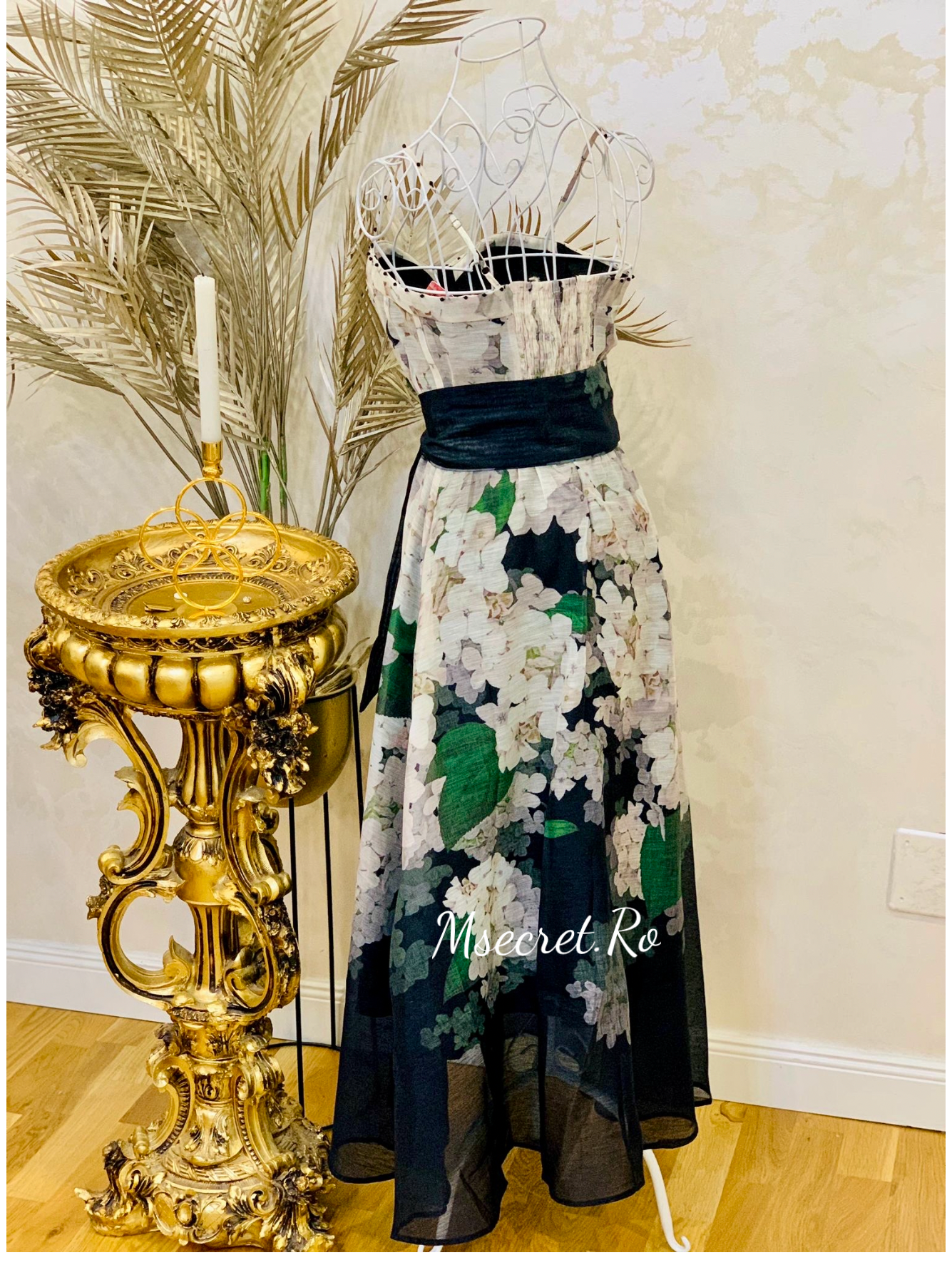 Rochie midi din in cu bretele