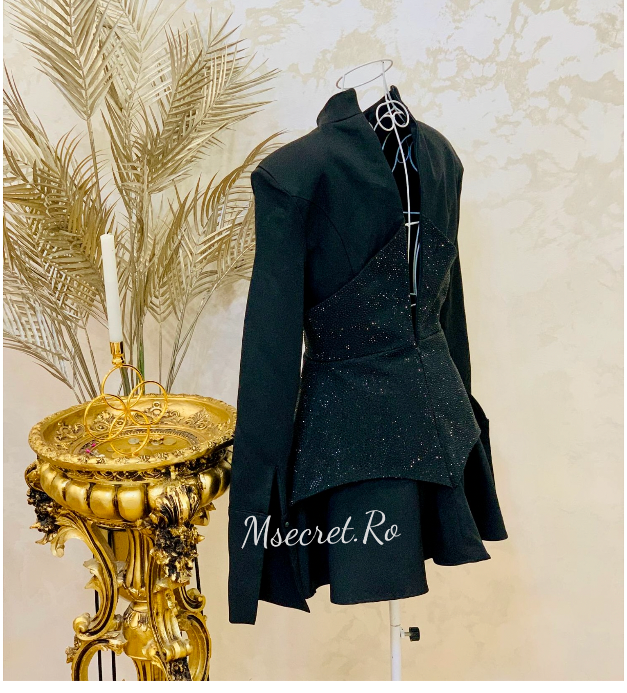 Rochie neagra cu corset