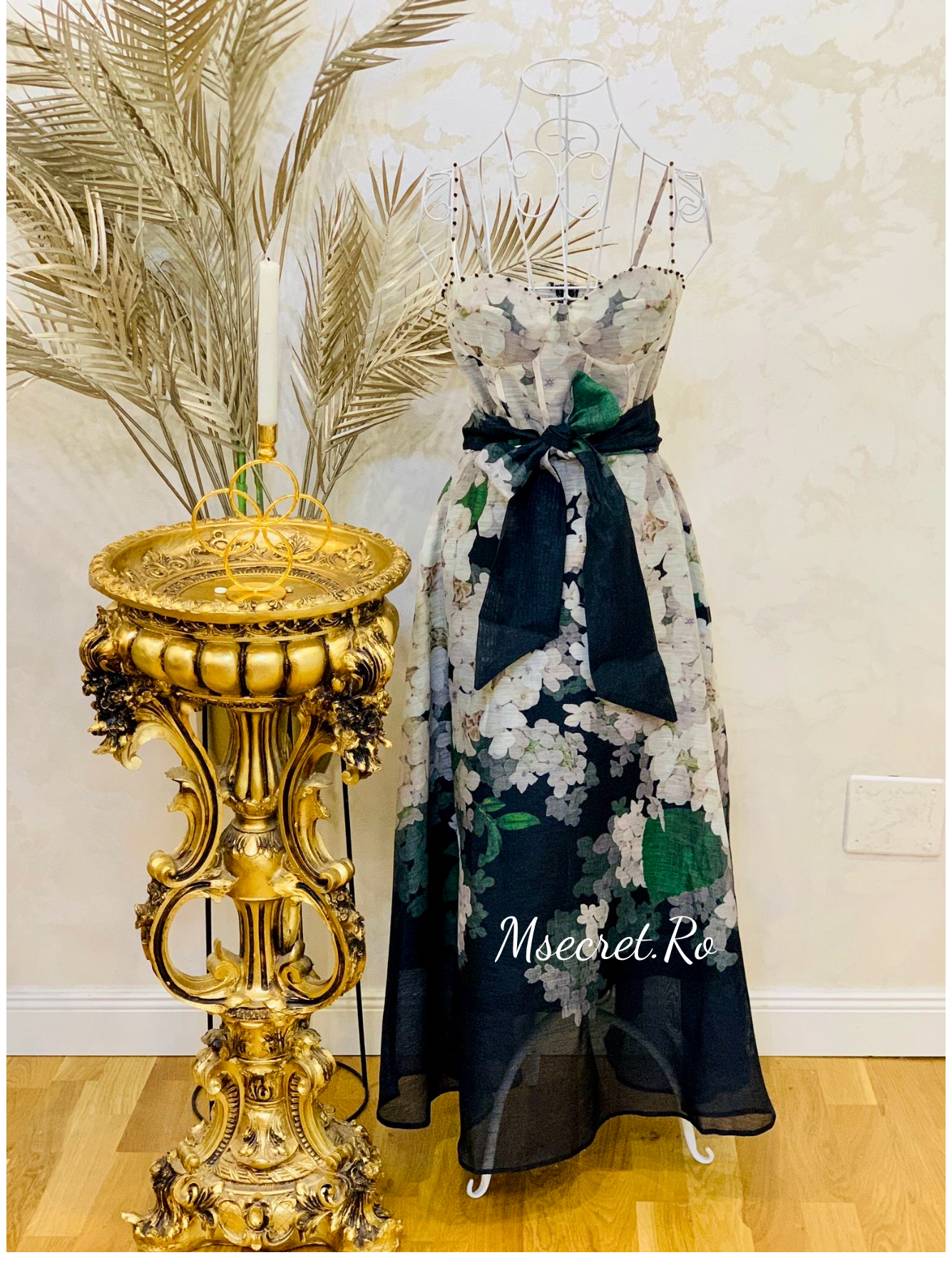 Rochie midi din in cu bretele