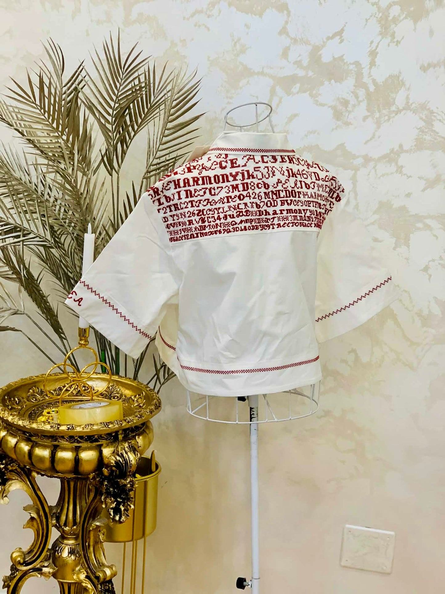 Camasa alba din bumbac cu broderie