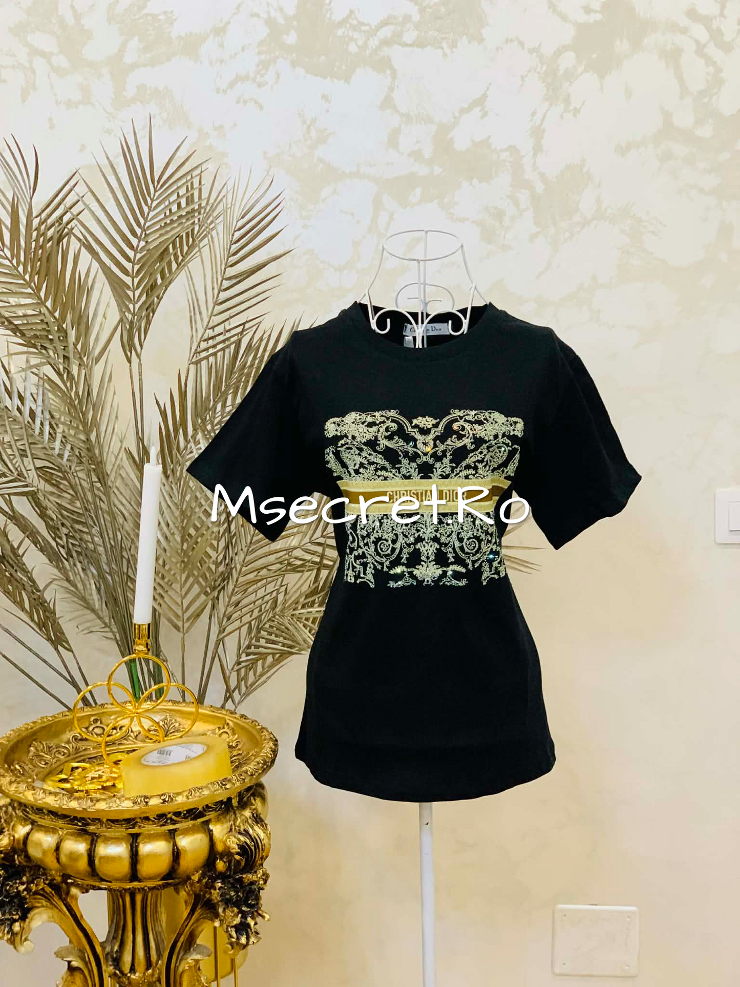 Tricou negru din bumbac cu pietre