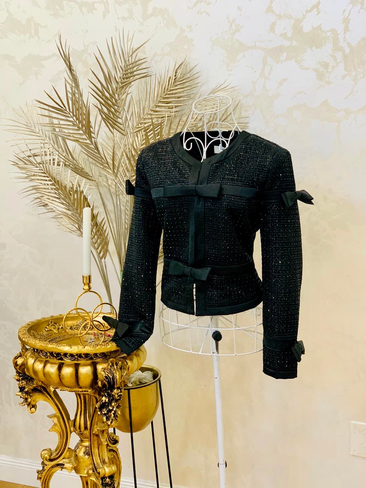 Sacou negru cu pietre si fundite Doris