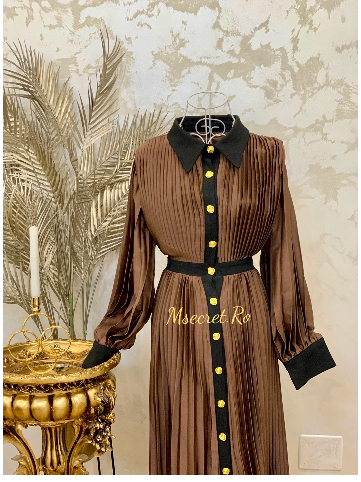 Rochie maro midi din material satinat premium