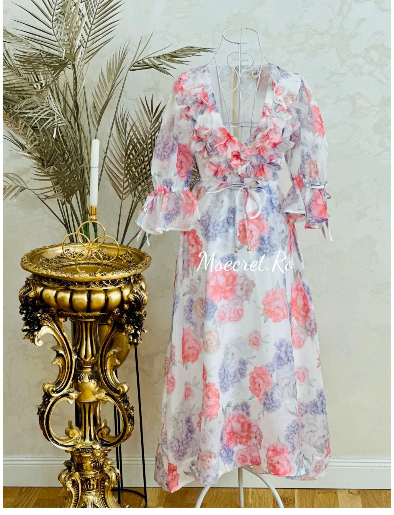 Rochie midi cu flori