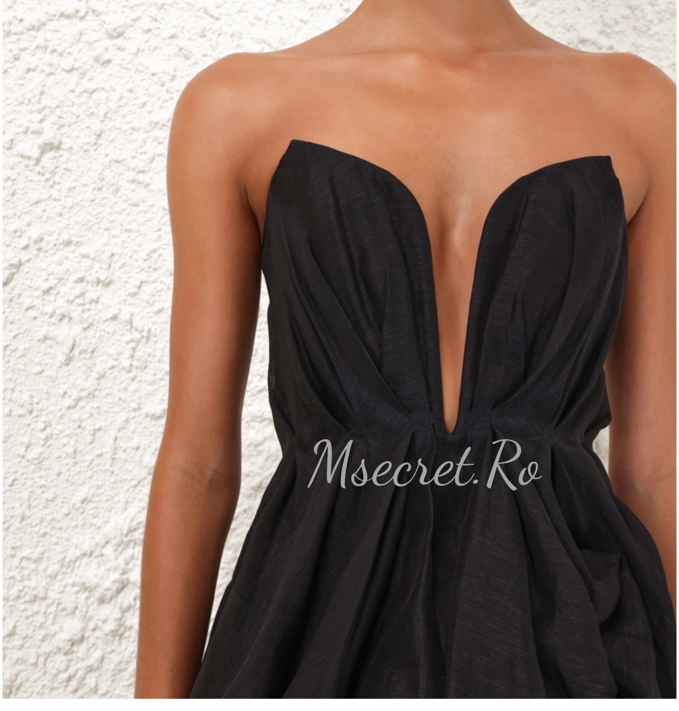 Rochie neagra din in cu corset