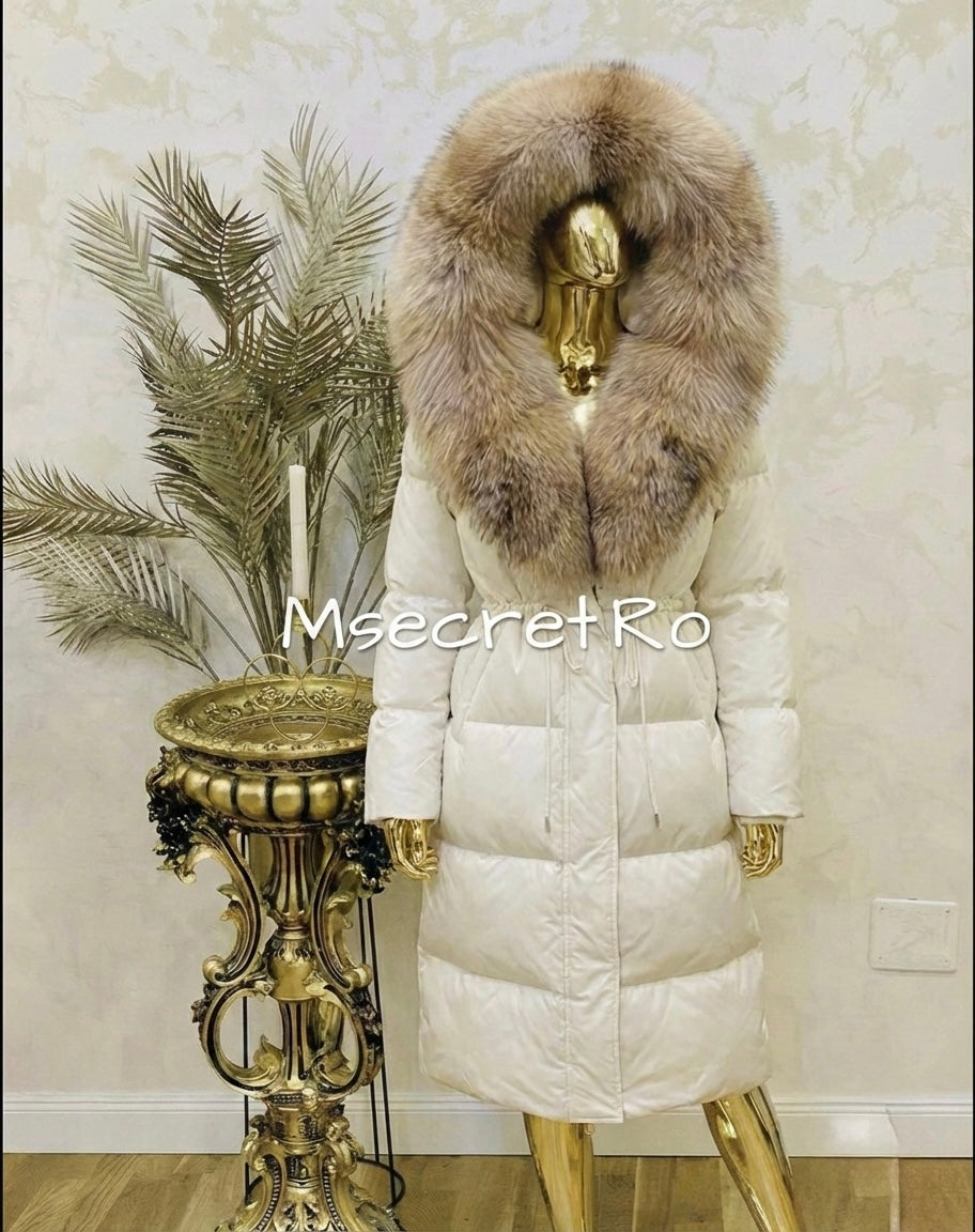 Geaca alba imperbeabila cu blana naturala