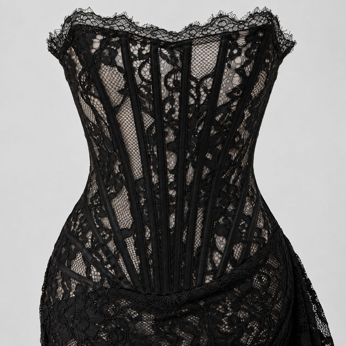 Rochie neagra din dantela cu corset si tiv asimetric