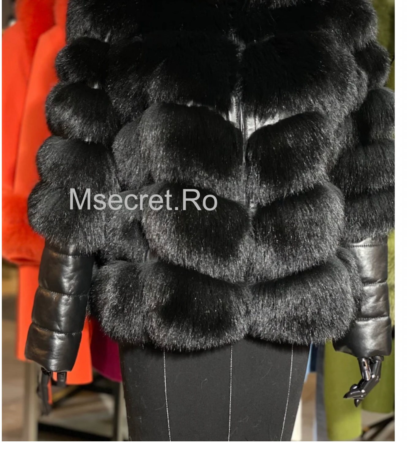 Haina de blana naturala de vulpe cu gluga