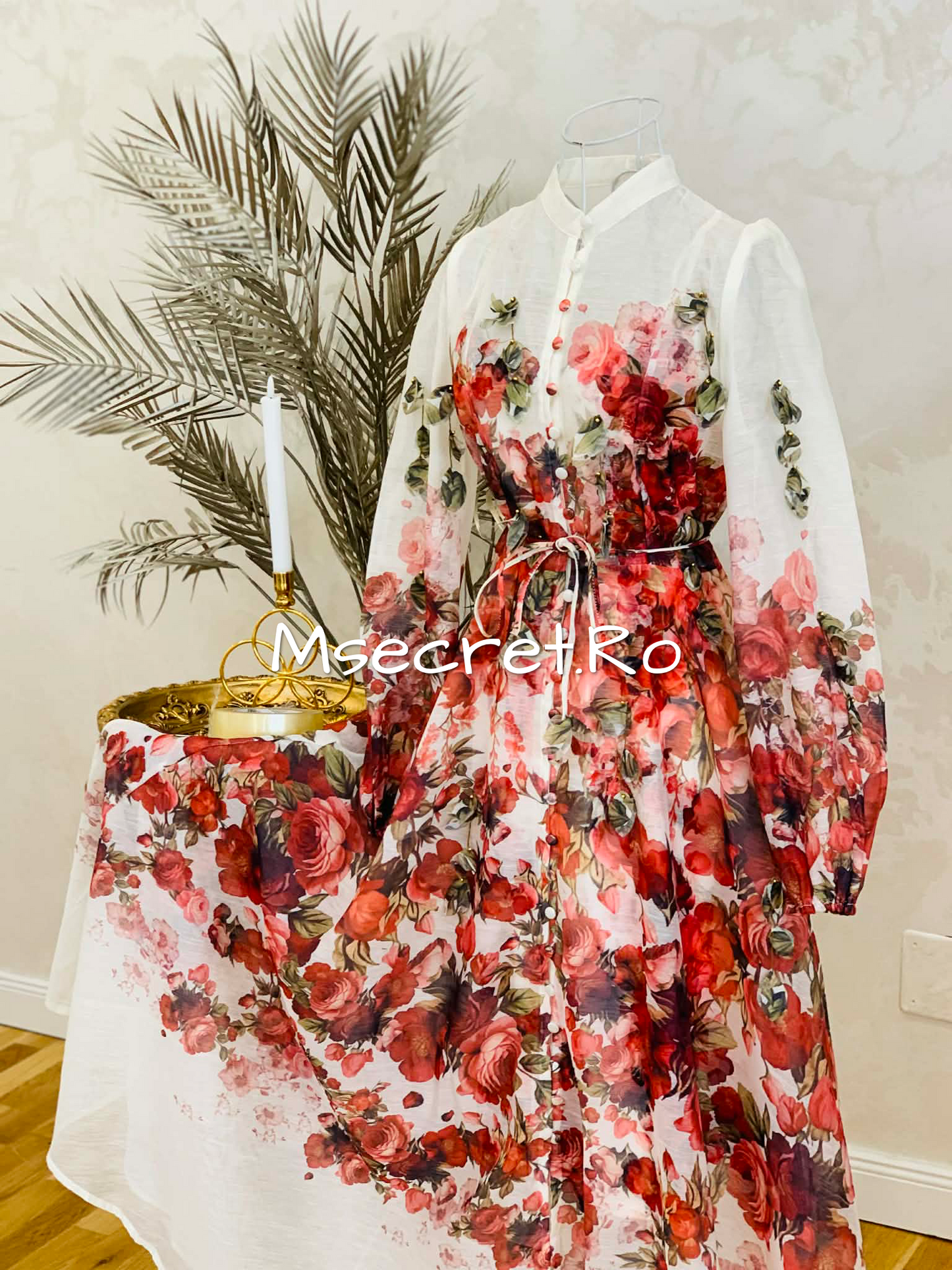 Rochie lungă din in cu imprimeu floral și aplicații 3D