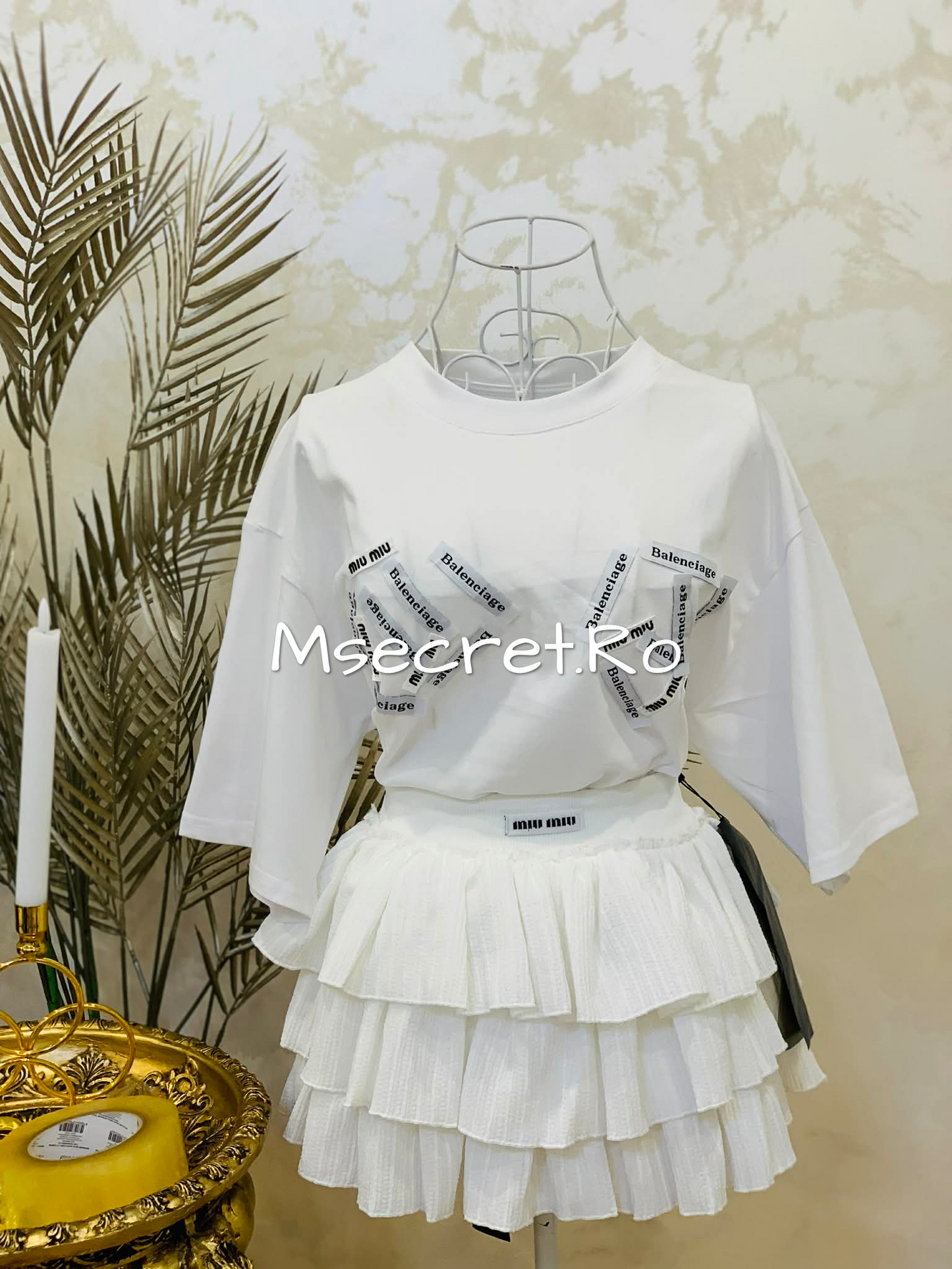 Fusta alba tip pantalon