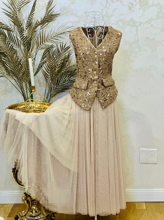 Compleu bej Couture din Tweed cu vesta și Fusta