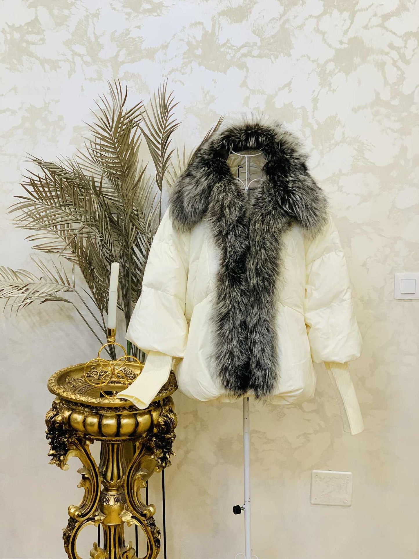 Geaca cu guler de blana de vulpe umpluta cu puf