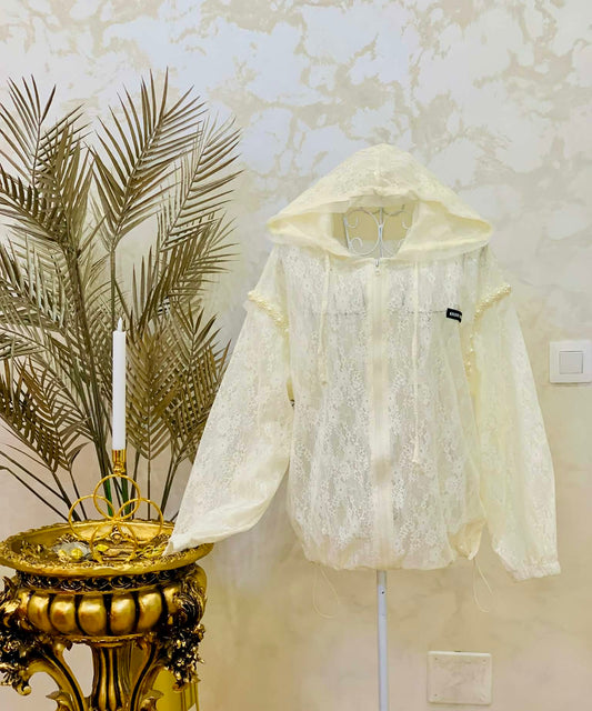 Geaca bej din dantela cu perle