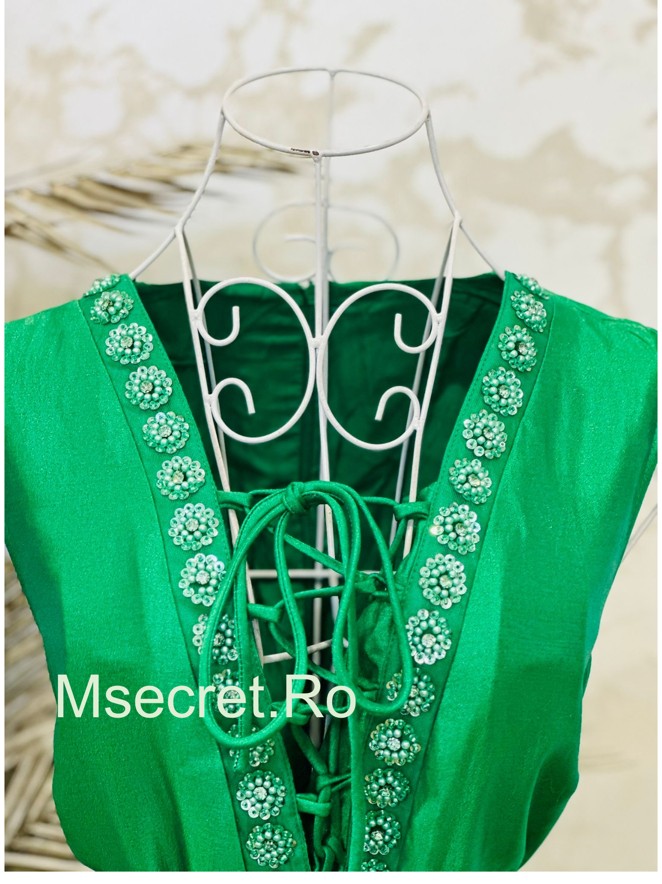 Rochie lunga verde smarald cu pietre
