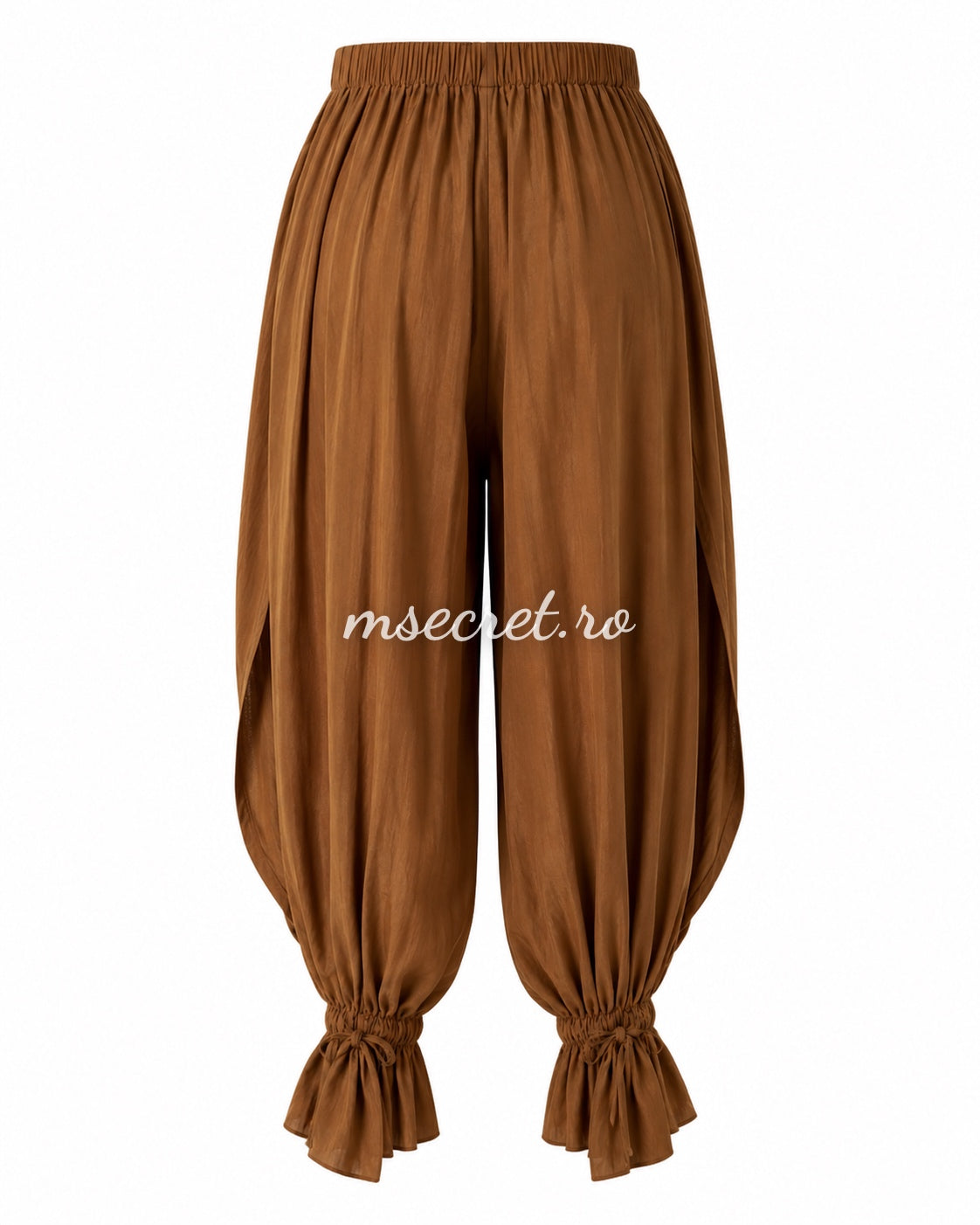 Loose brown trousers with elasticated waist and ruched hems