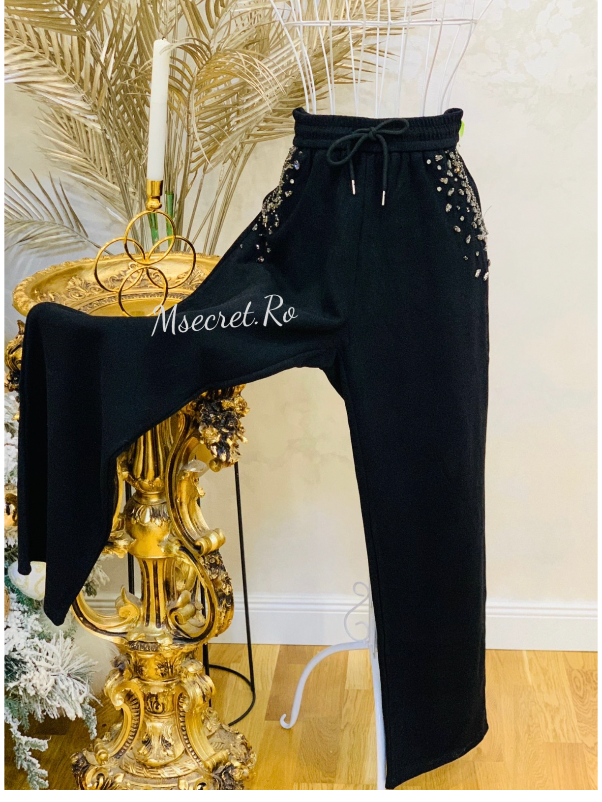 Pantaloni lungi cu buzunare si pietre