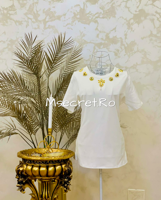 Tricou alb cu detalii aurii