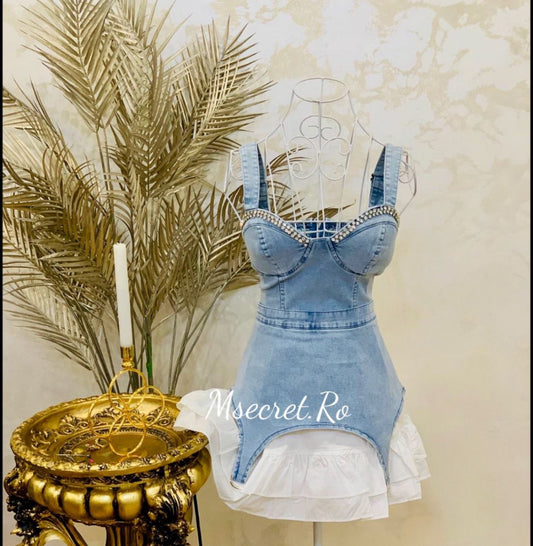 Compleu denim format din top si fusta