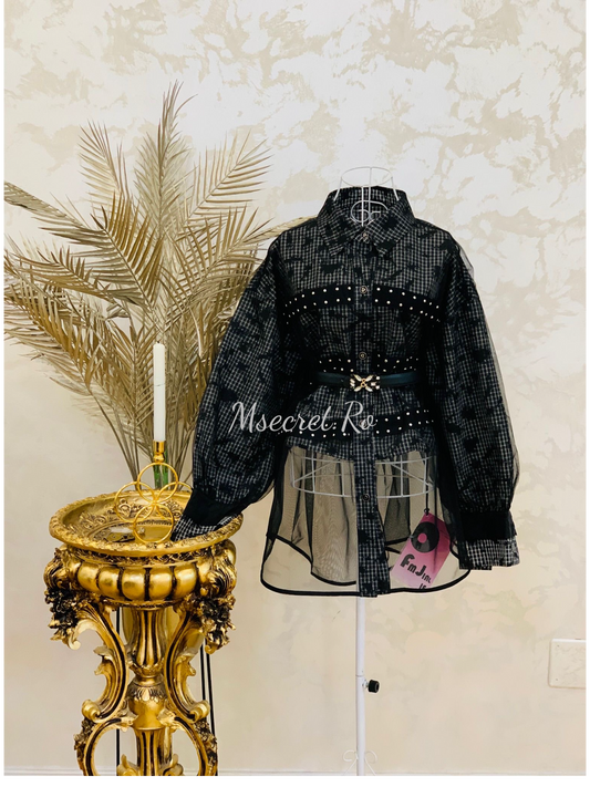 Camasa neagra statement cu tulle si aplicatii metalice