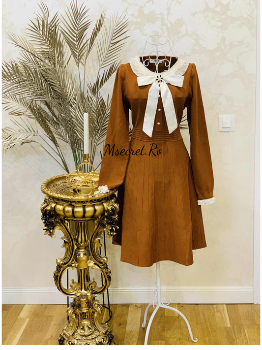 Rochie maro din tricot