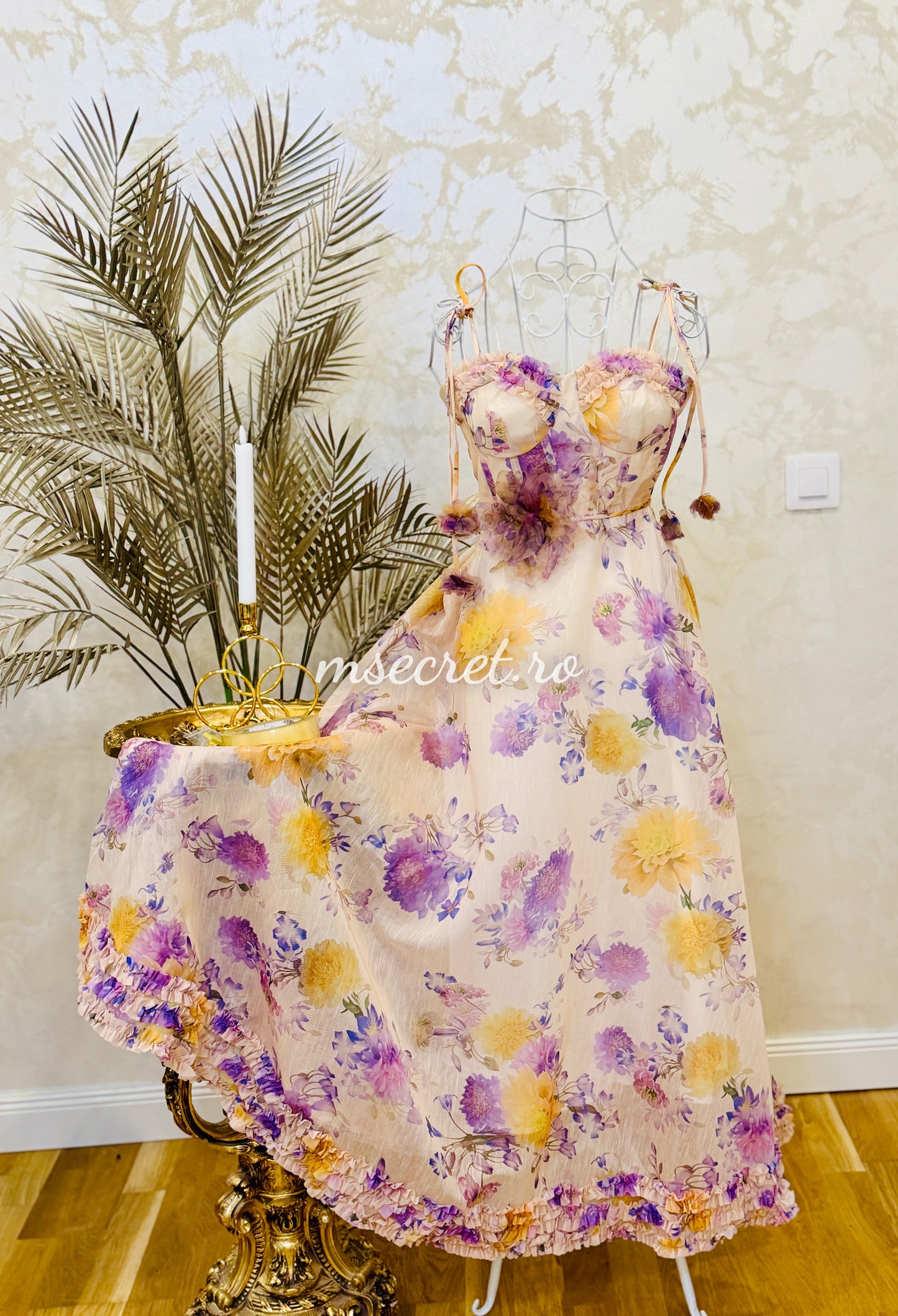 Rochie lunga florală din in cu corset și bretele reglabile