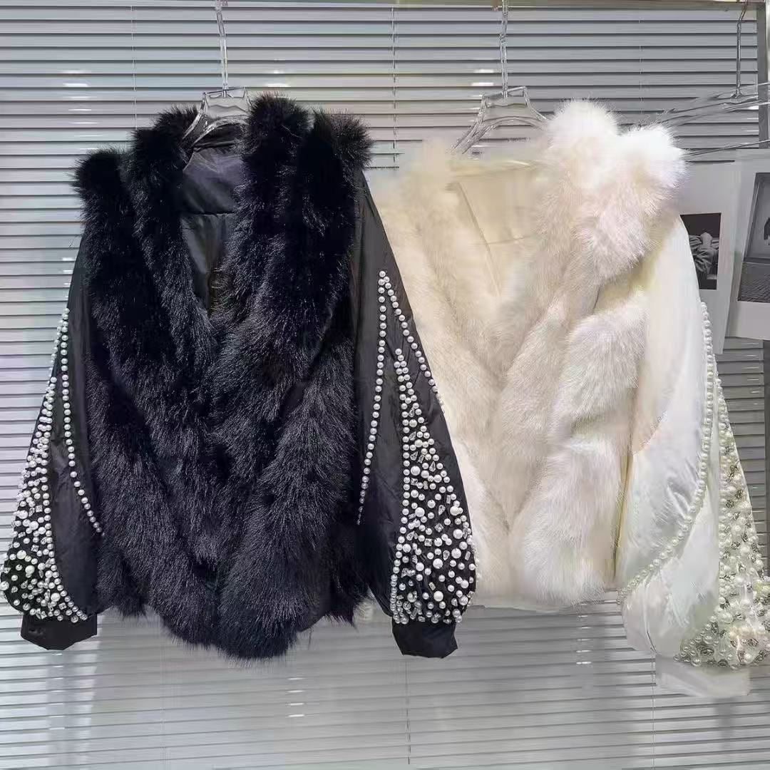 Geaca impermeabilă anti-vânt cu perle Marisa