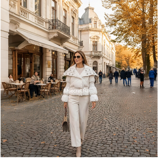 Geaca impermeabilă anti-vânt cu pietre