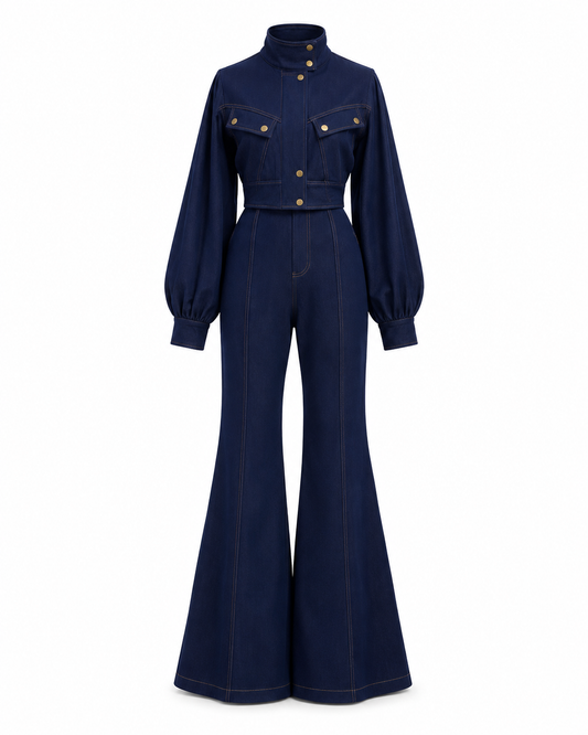 Compleu din denim cu geaca si blugi evazati