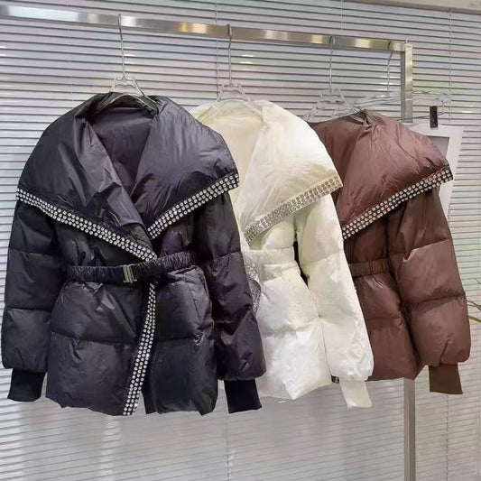 Geaca impermeabilă anti-vânt cu pietre