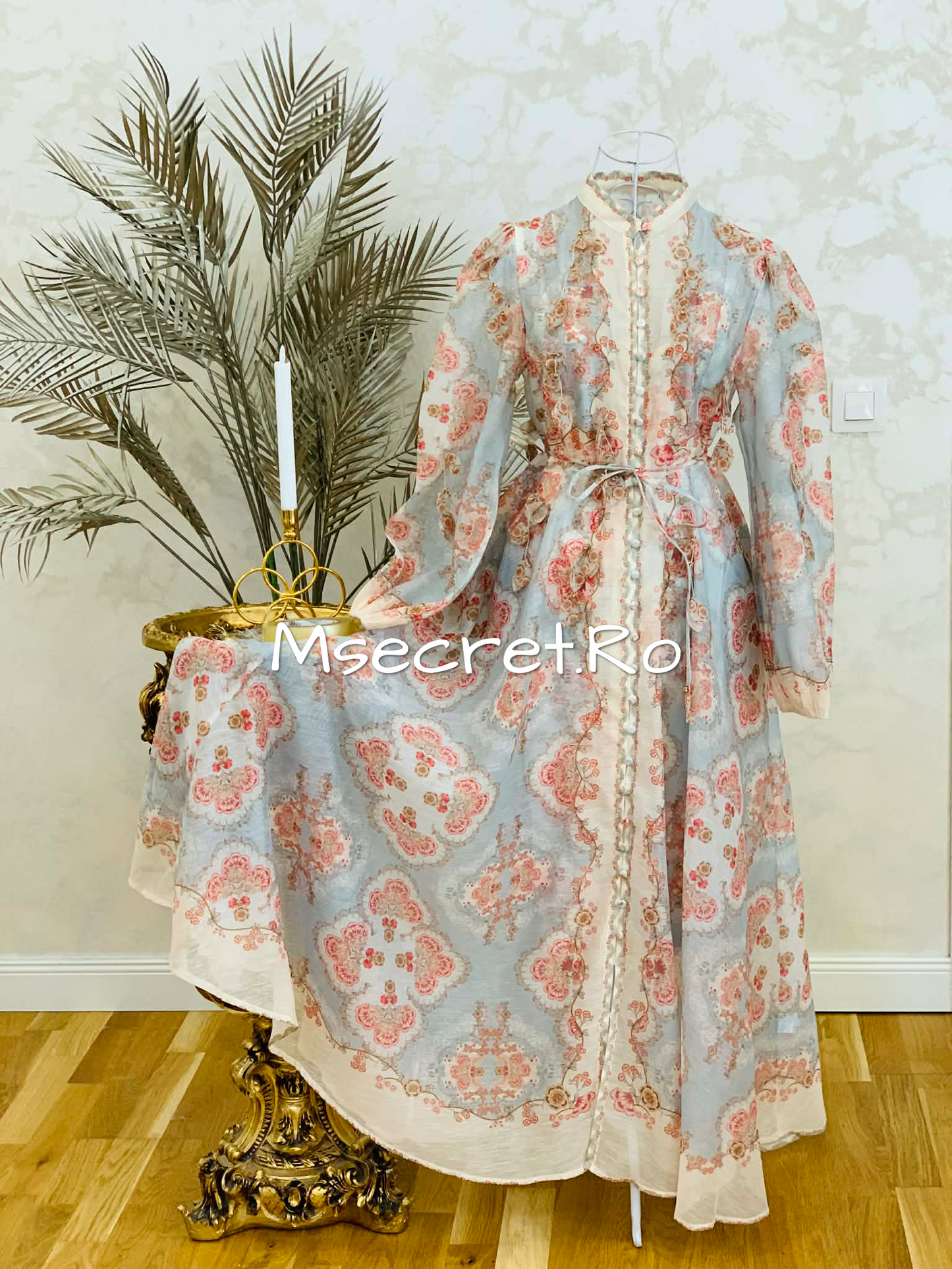 Long linen dress with floral print and appliqués