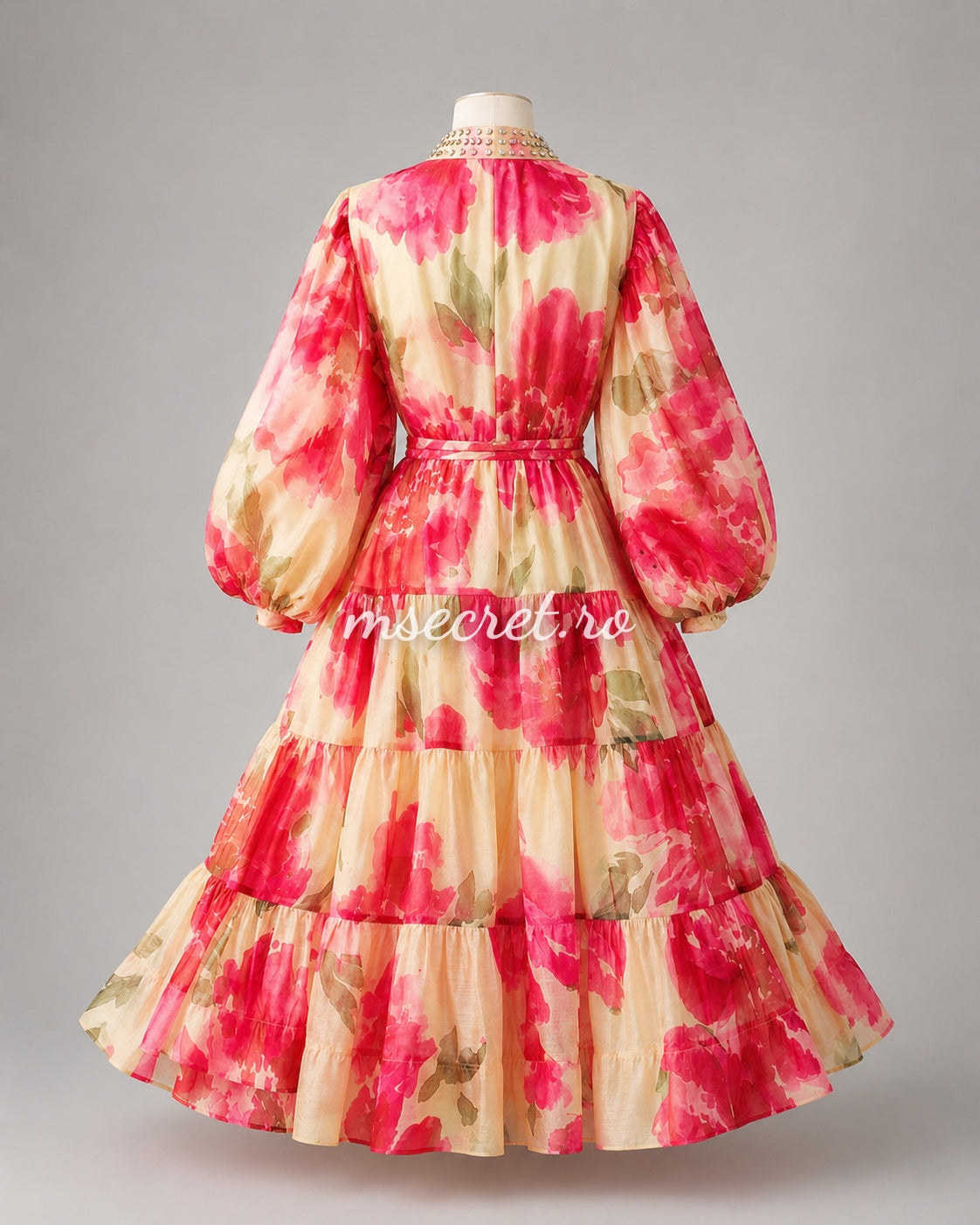 Rochie roz din in și mătase cu imprimeu floral și talie reglabilă