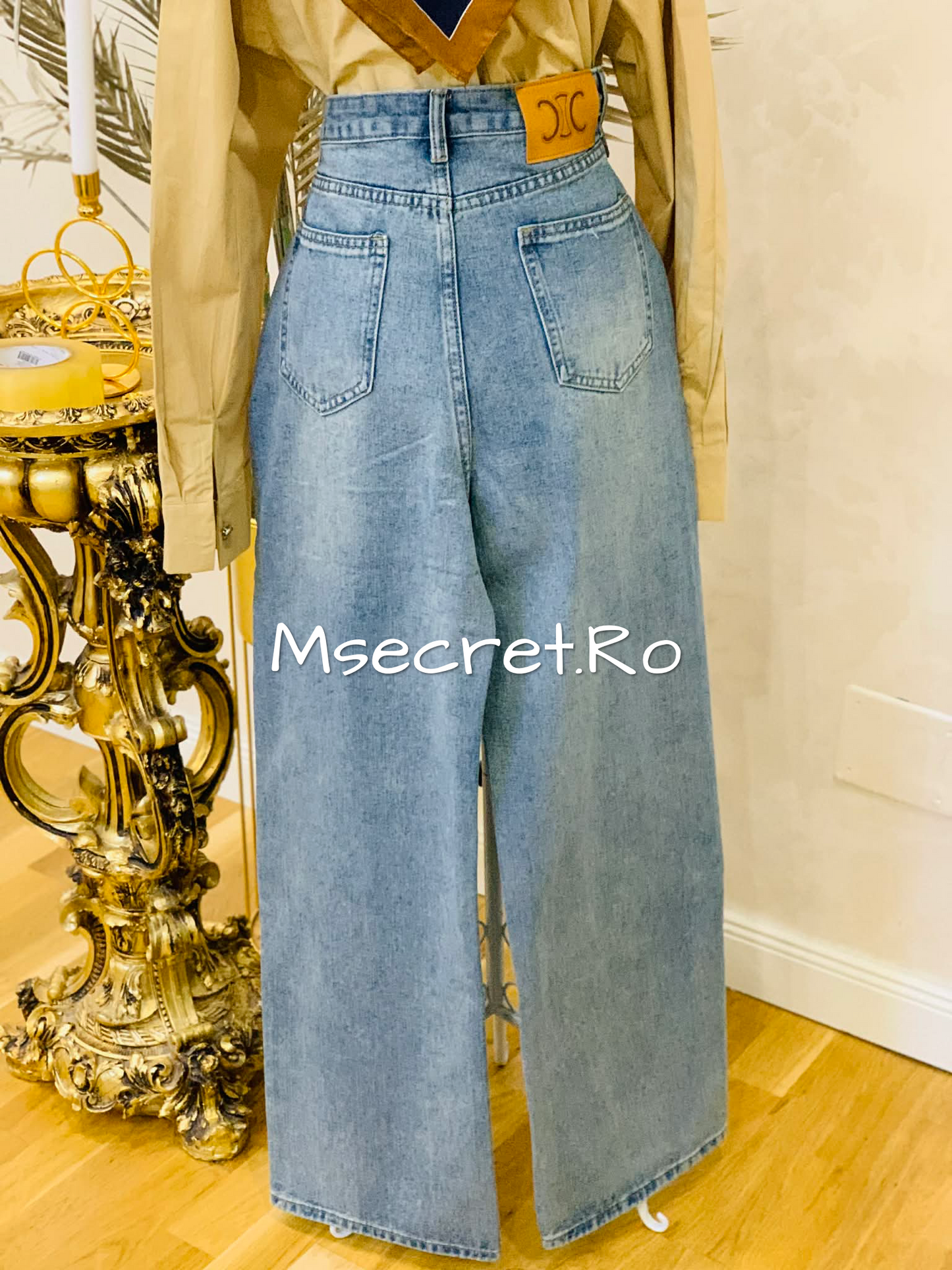 Blugi albastri cu model