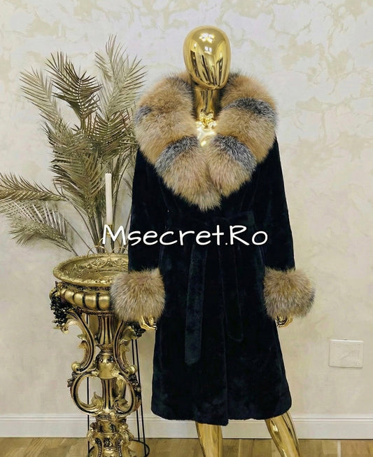 Haina din blana naturala de vulpe neagra si alcantara