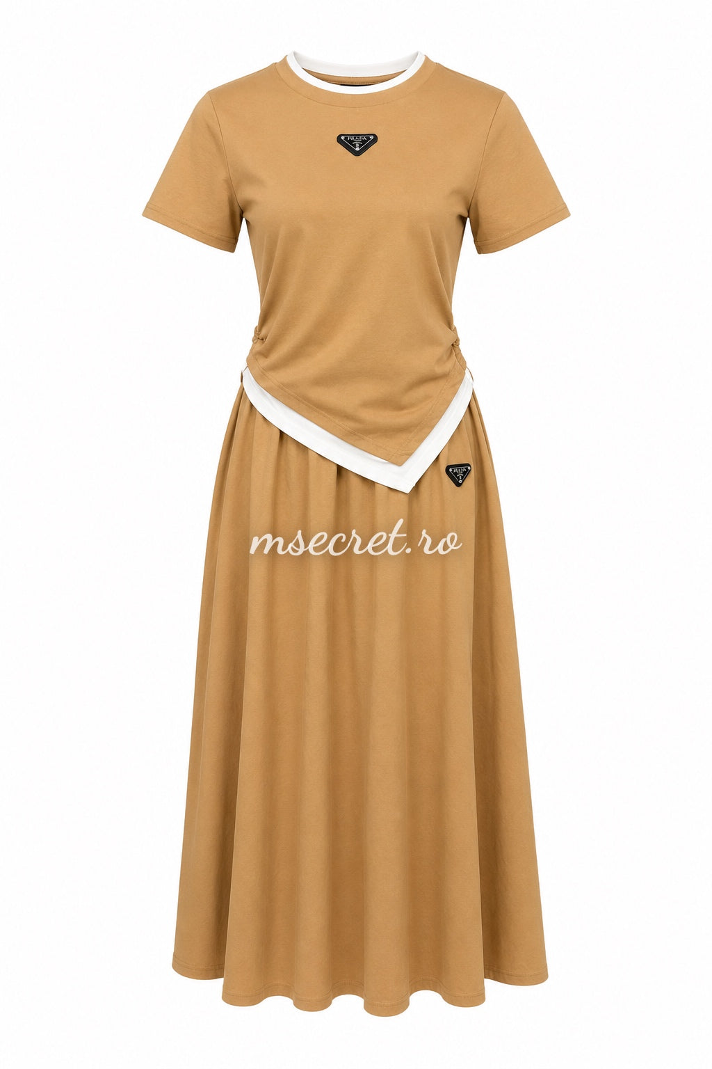 Compleu bej din bumbac cu tricou si fusta midi