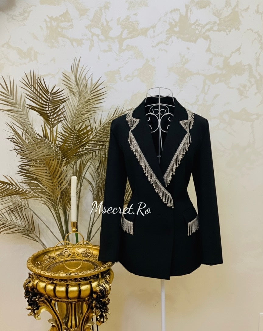 Sacou elegant negru cu franjuri strălucitori