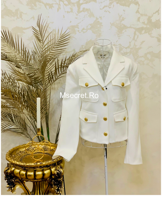 Sacou alb elegant cu nasturi aurii