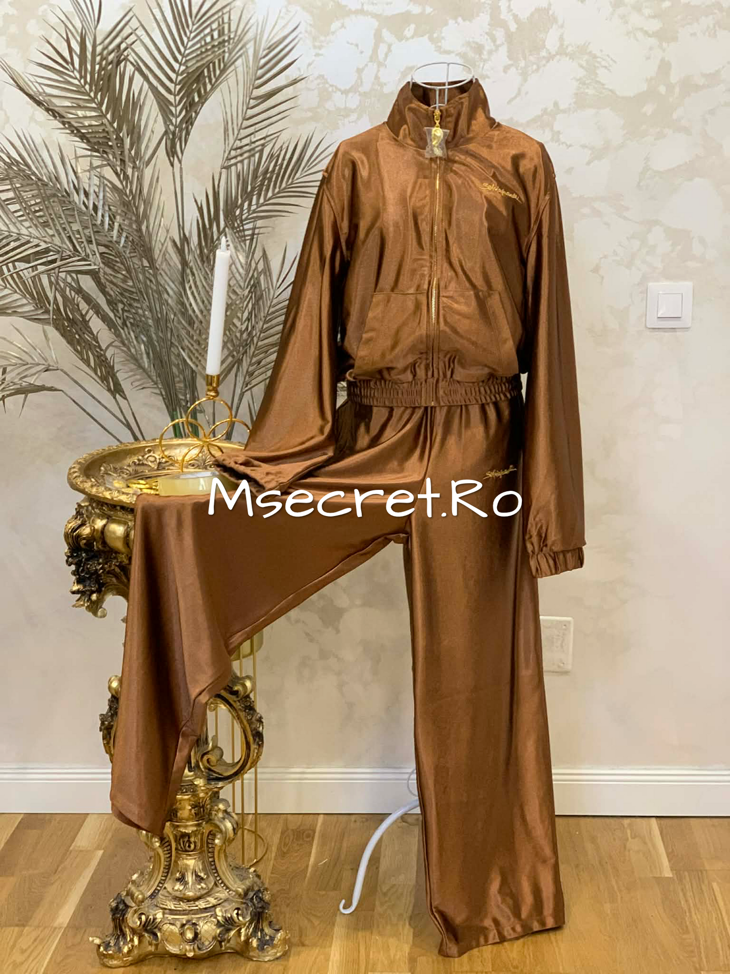 Brown sports set – elegant tracksuit with wide-leg trousers